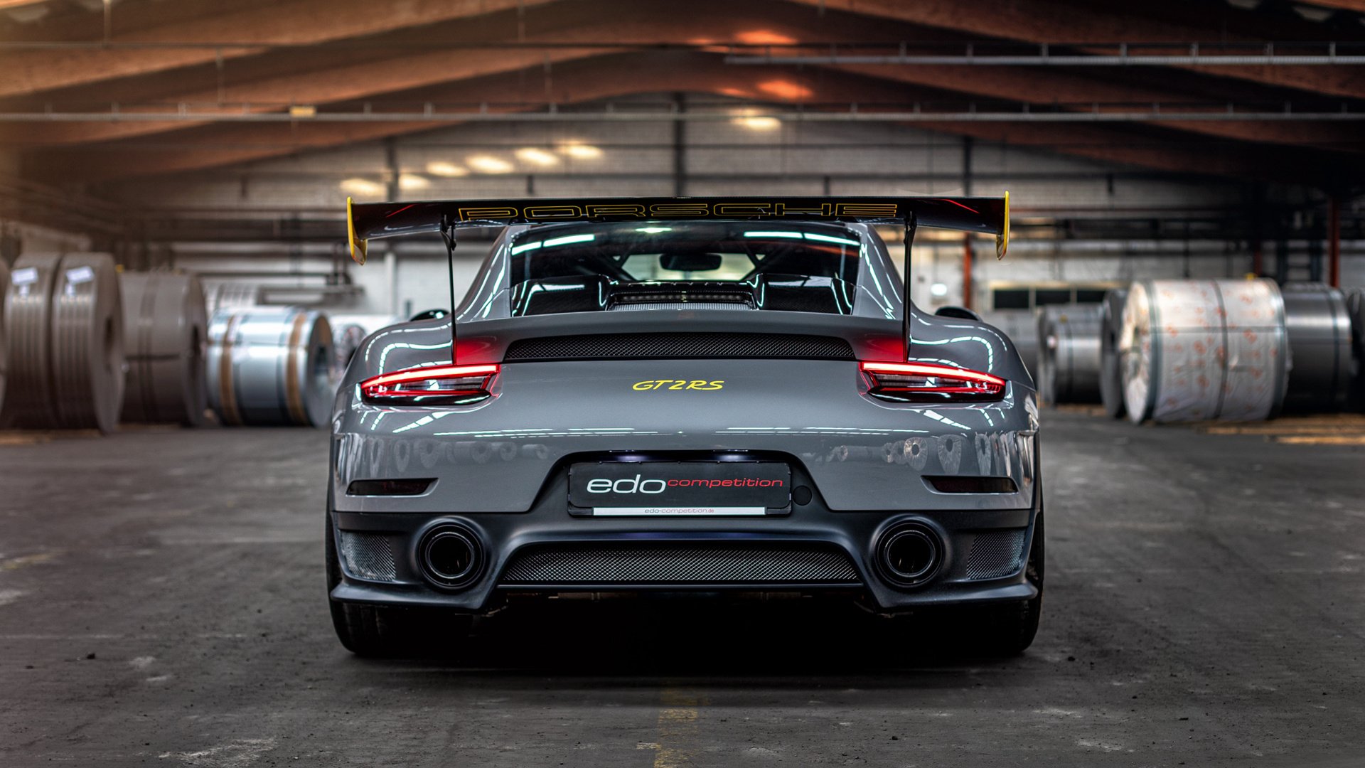 城市足球特色街区建设热潮带动城市文化繁荣,足球城是什么城市