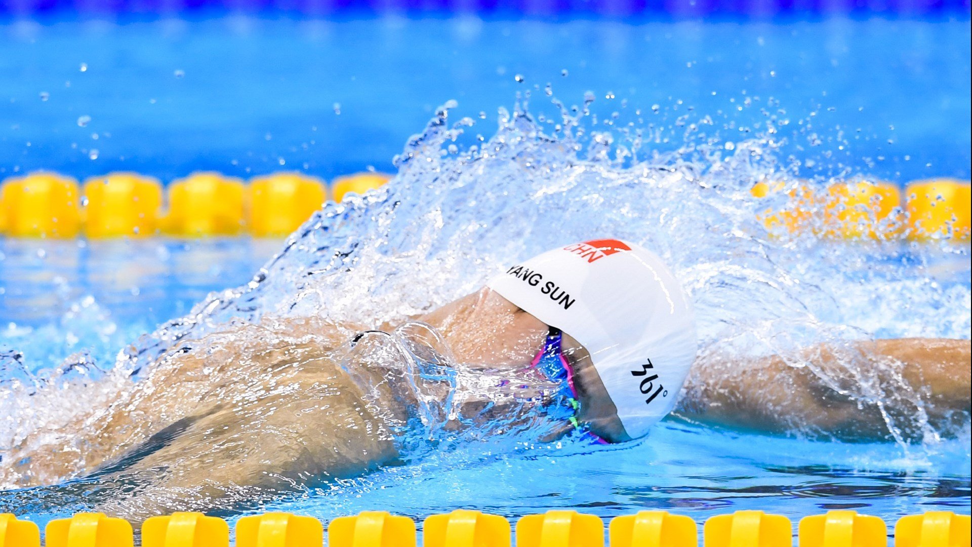 开云入口-夏训强度提升主教练强调持久耐力对下半赛季至关重要，夏训主要练什么